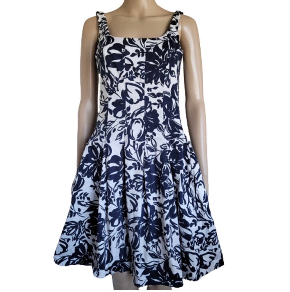 Lauren Ralph Lauren Navy Blue & White Floral Pleated Fit & Flare Dress Sz 10